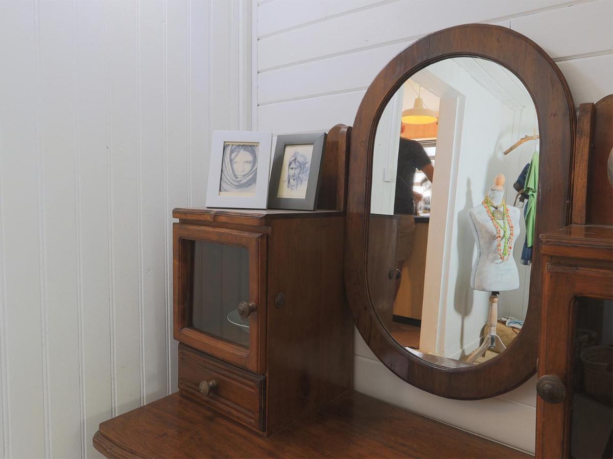 L'Incroyable Maison De Mamie Mechant サン・フィリップ エクステリア 写真